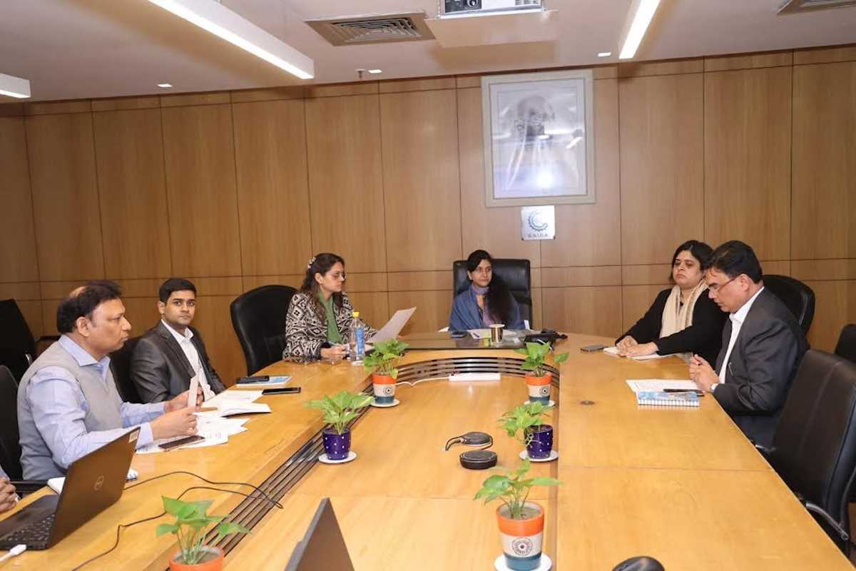 ग्रेनो प्राधिकरण की सीईओ ने ग्लोबल इनवेस्टर समिट को लेकर की बैठक